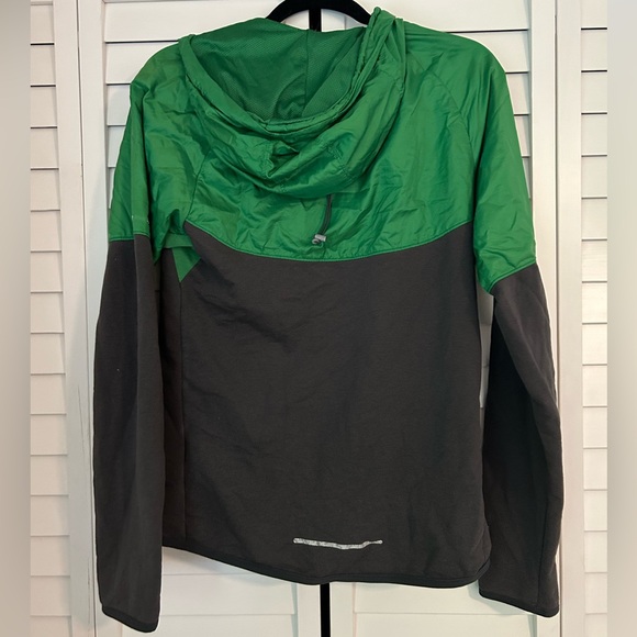 Nike Jacket - Picture 4 of 4